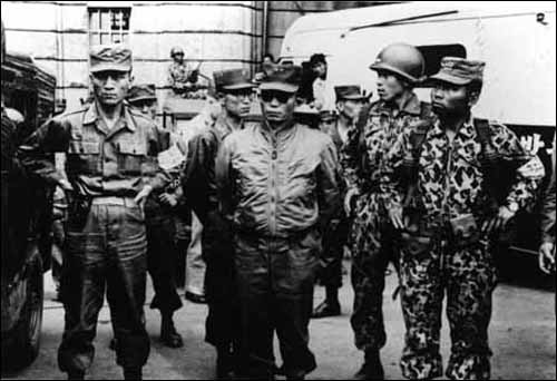 1939년 만주행을 통해 군인으로 변신한 박정희 전 대통령은 1961년 5·16 쿠데타를 일으켜 권력을 잡았다.